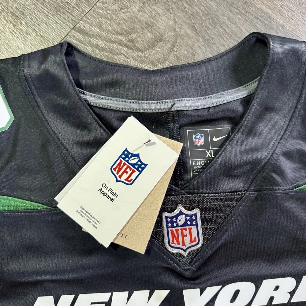 NWT Men's Nike Jalen Carter Black Jersey XL Eagles